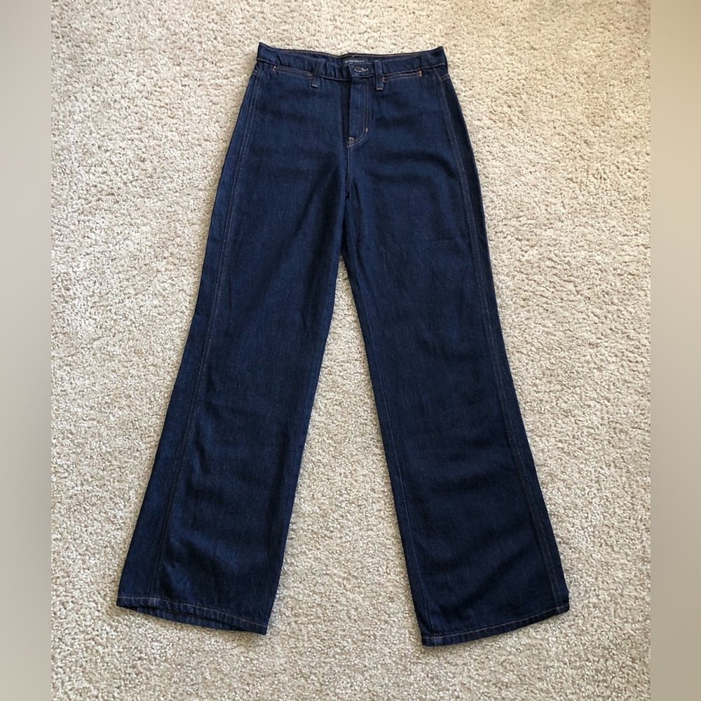 Banana Republic premium denim High-Rise wide leg Jean, Indigo rinse, size 26.